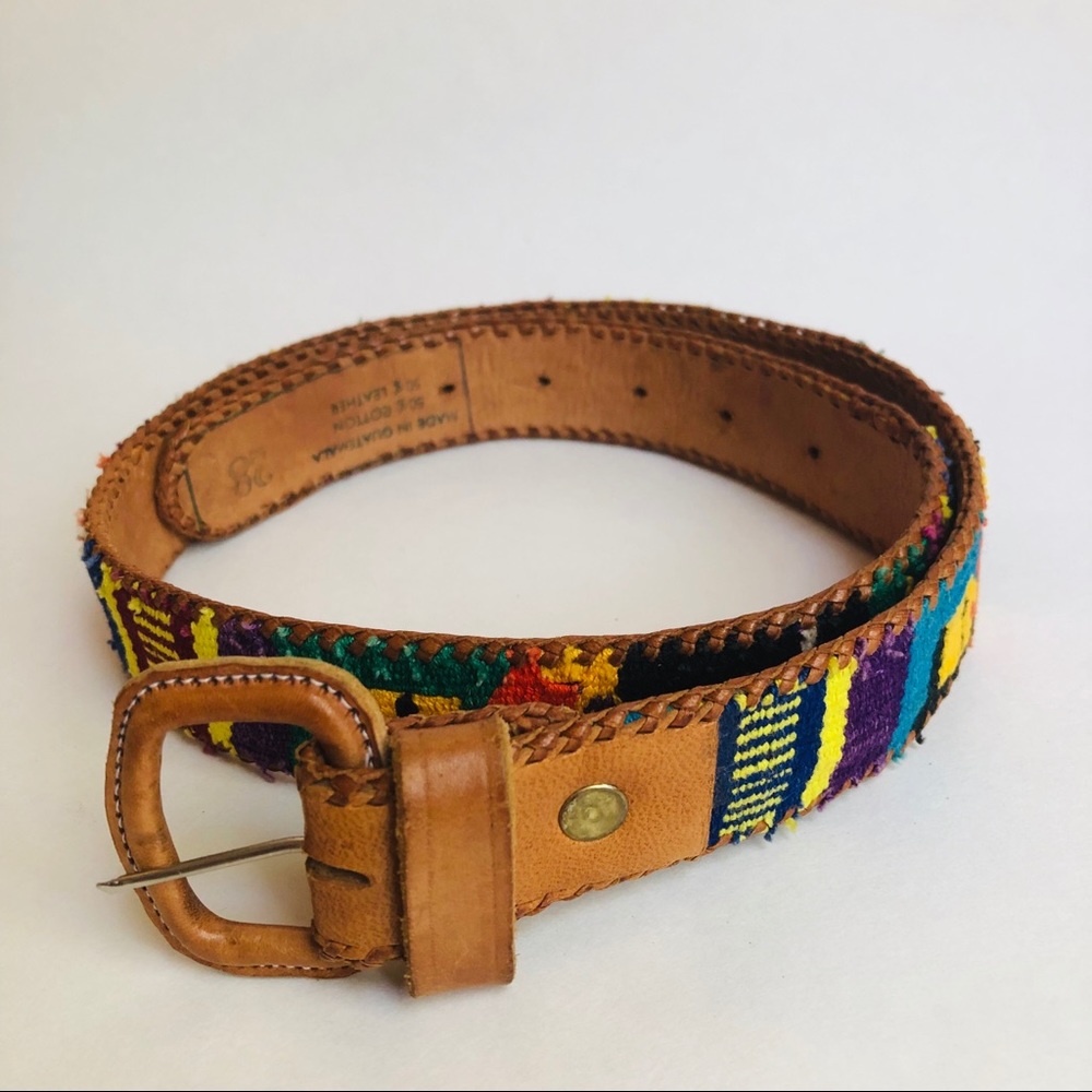 (4 for $30 🌸) Vintage Guatemalan Leather Belt